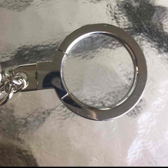 Kate Spade Camera Keychain - Picture 3 of 3